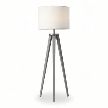 floor-lamp-tripod-vadso-001